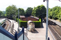 All platforms from footbridge