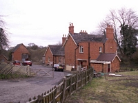 Studley & Astwood Bank station building and entrance