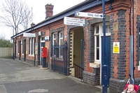 Warwick station, Birmingham platform facilities