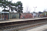 Warwick station, Leamington Spa platform